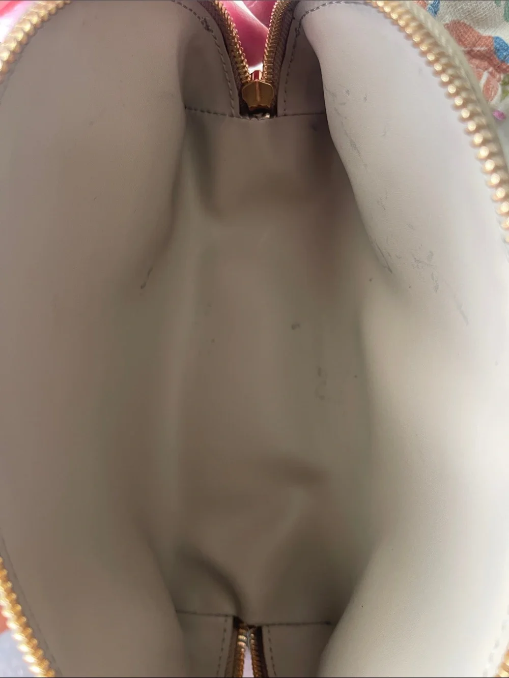 Quince Italian Leather cosmetic travel set